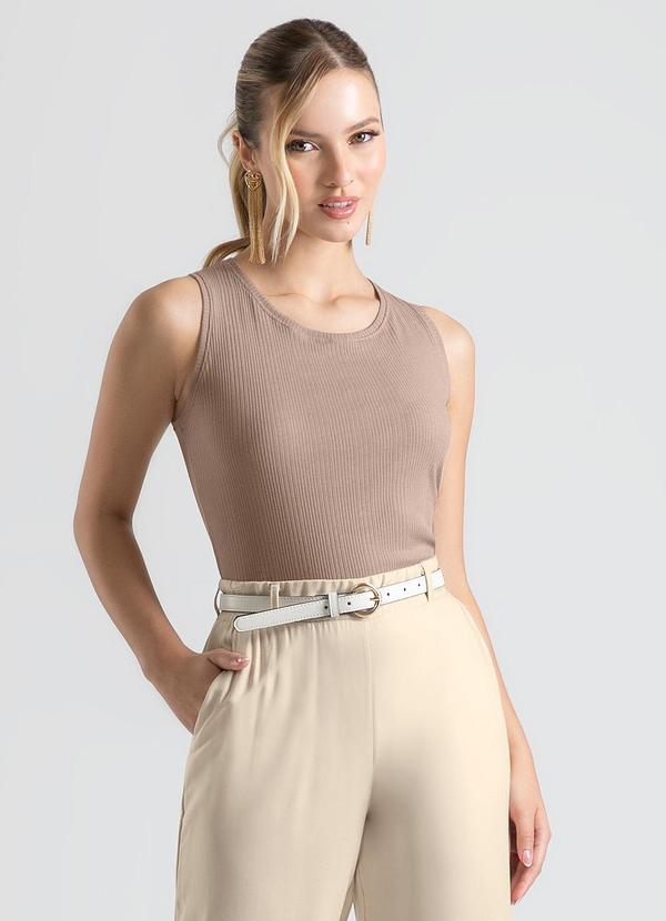 Cativa - Regata em Canelado Marrom Claro