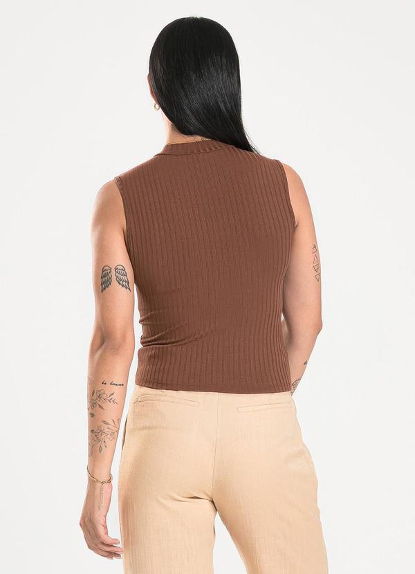 Cativa - Regata em Canelado Marrom Escuro 2