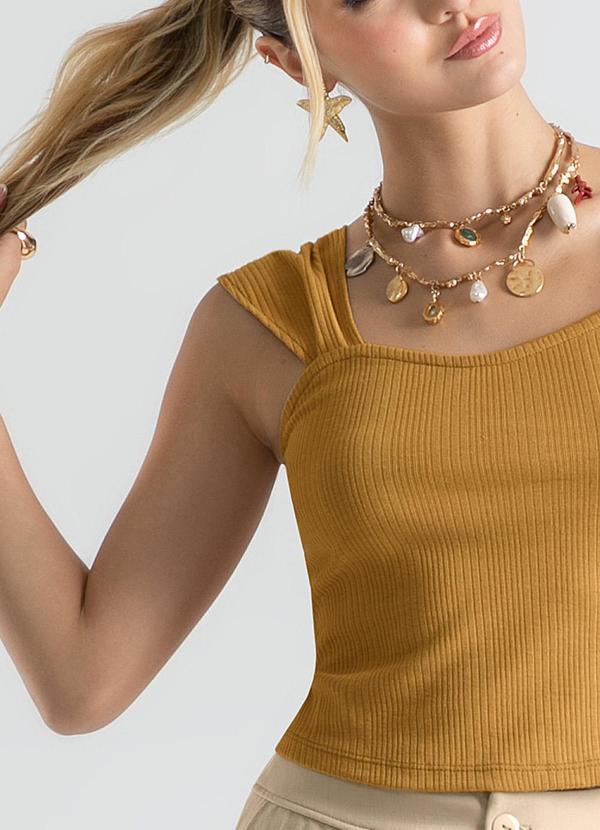 Cativa - Regata em Canelado Marrom 3