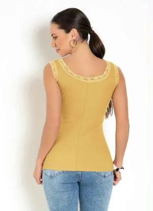 Moda Pop - Regata em Ribana Mostarda com Renda - MODA POP
