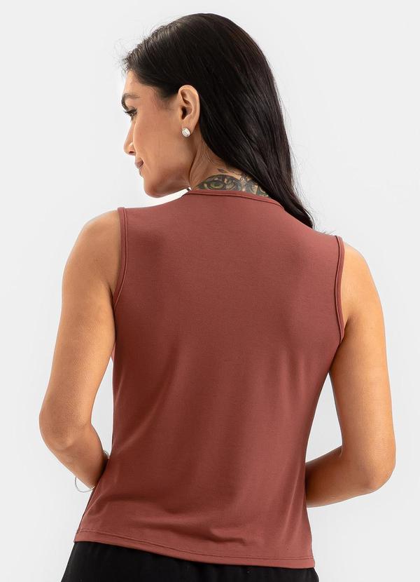 Cativa - Regata em Tecido Crepe Vermelho Escuro 1