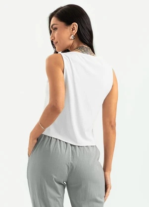 Cativa - Regata em Viscose Branco  - CATIVA