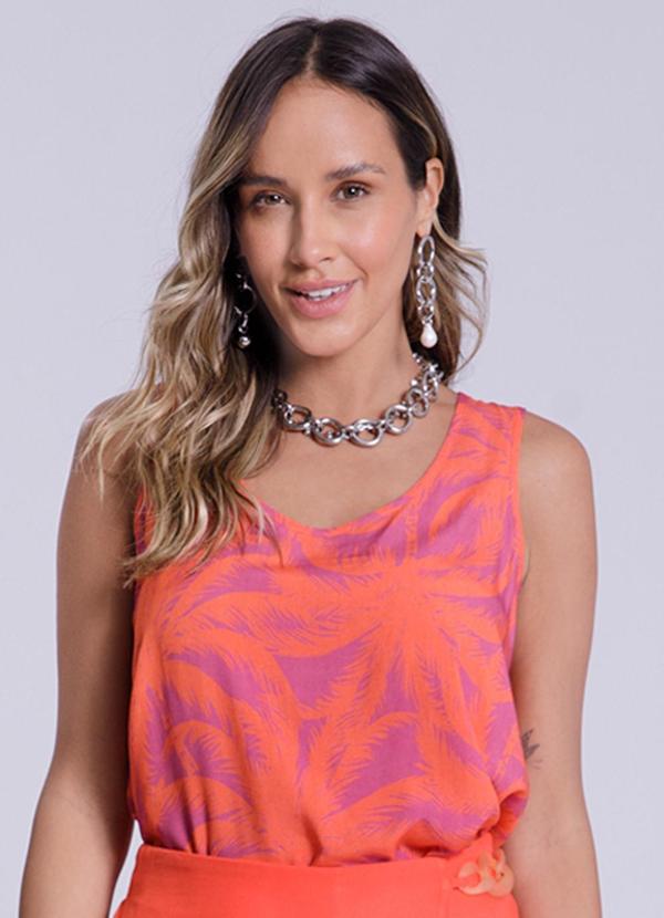 Lunender - Regata em Viscose Estampada Rosa