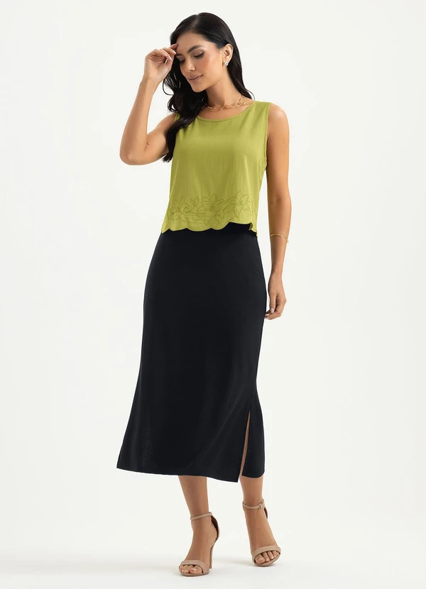 Cativa - Regata em Viscose Verde 4