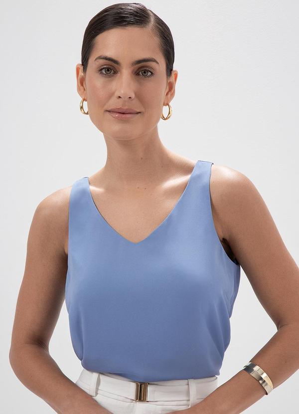 Principessa - Regata Feminina Azul Claro com Decote V Jessie 1