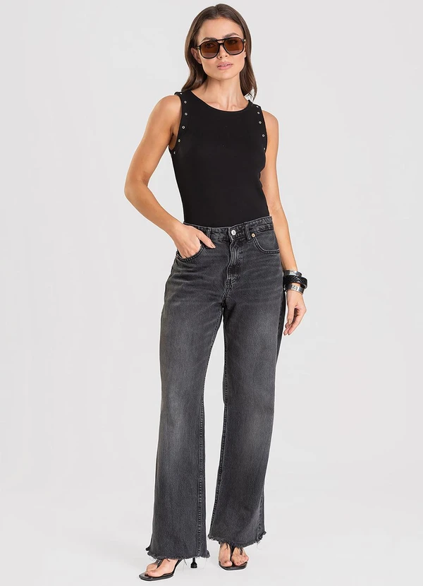 Dianna - Regata Feminina Canelada com Ilhós Preto 3