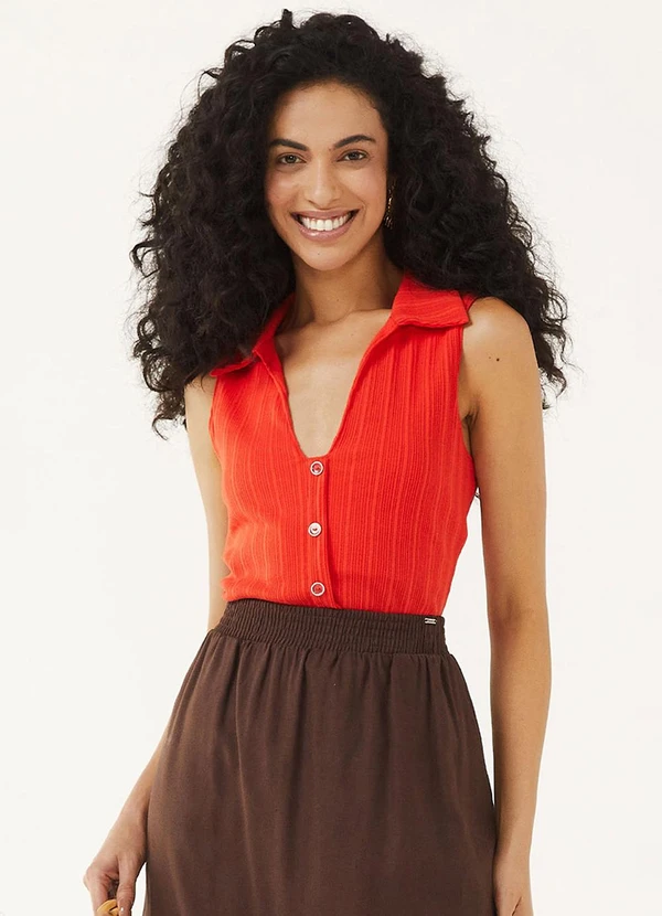 Marialícia - Regata Feminina Canelada Decote Vermelho