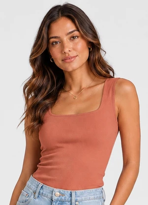 Infinita Cor - Regata Feminina com Decote em U Marrom - INFINITA COR
