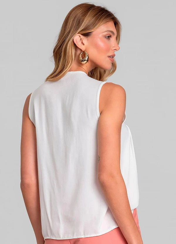 Dianna - Regata Feminina com Pregas Bege 2