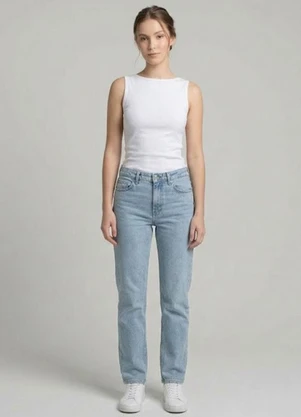 Infinita Cor - Regata Feminina Decote nas Costas Branco - INFINITA COR