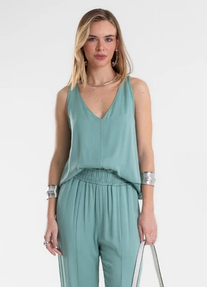 Endless - Regata Feminina Decote V em Viscose Verde - ENDLESS