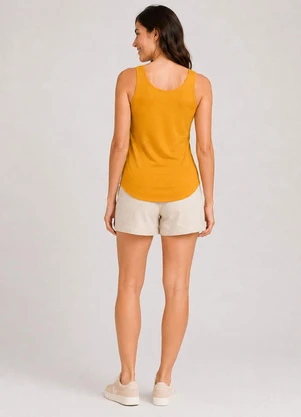 Infinita Cor - Regata Feminina em Malha Golf Amarelo - INFINITA COR