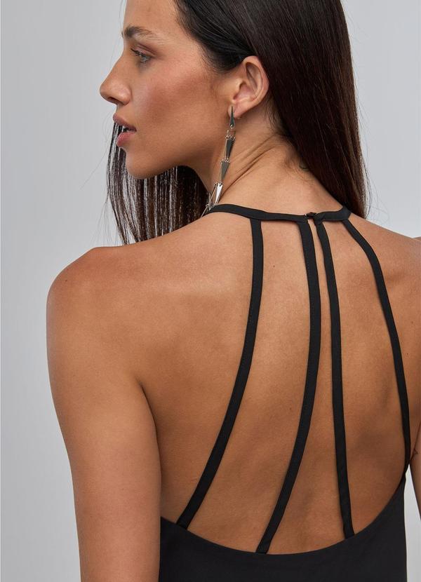 Carlota Costa - Regata Fluida Preto 4