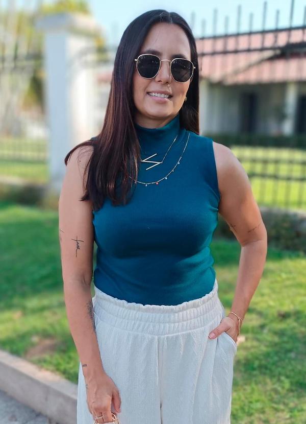 Nanas Clothes - Regata Gola Alta Canelada Feminina Verde