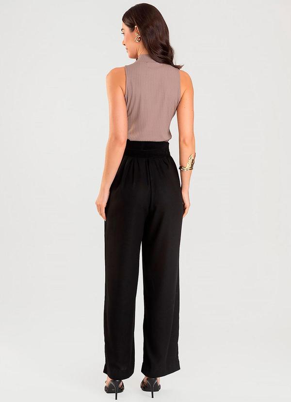 Dianna - Regata Gola Alta Feminina Marrom 5