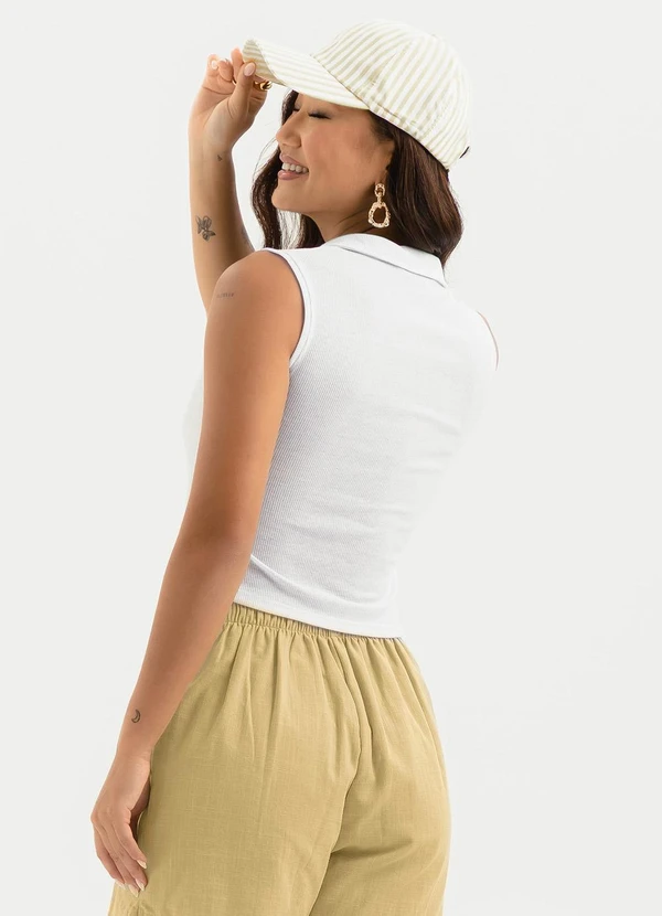 Cativa - Regata Gola Polo em Tecido Texturizado Branco  2