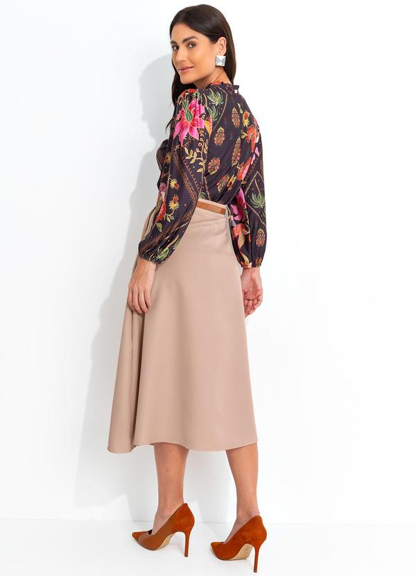 Quintess - Saia Bege em Alfaiataria 4