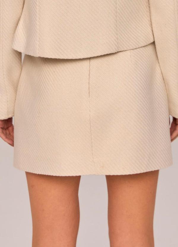 Carlota Costa - Saia Curta Bordada com Pérolas Branco 2