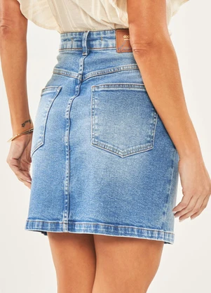 Doce Trama - Saia Curta em Jeans com Elastano Azul - DOCE TRAMA