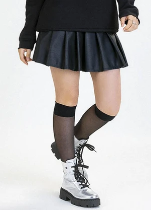 Soft Bonni - Saia Teen em Material Sintético Preto - SOFT BONNI