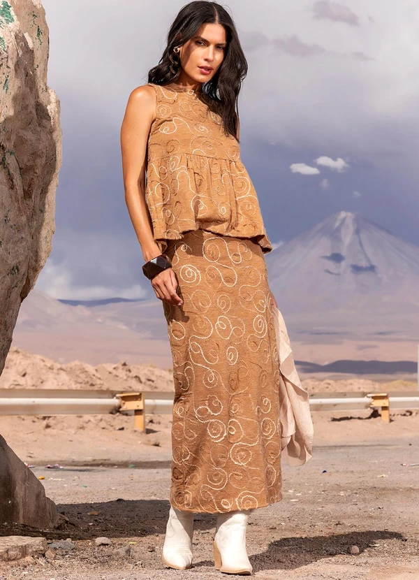 Quintess - Saia Bordado Abstrato em Malha Bordada 7