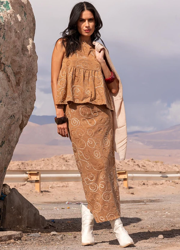 Quintess - Saia Bordado Abstrato em Malha Bordada 8