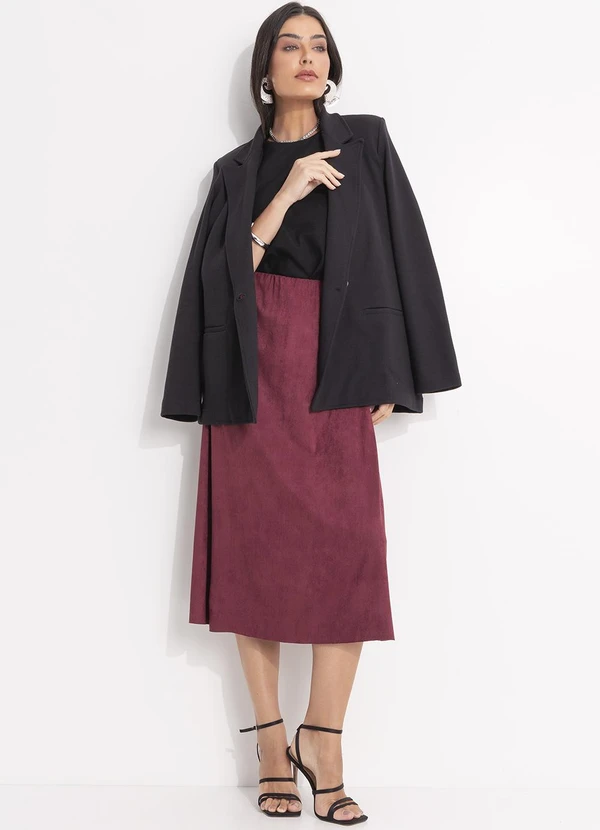 Quintess - Saia Midi Evasê em Malha Suede Bordô com Elástico na Cintura 3