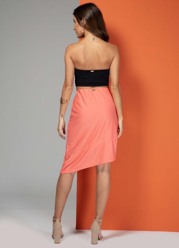 Quintess - Saia Coral com Recorte Assimétrico e Ponta 4