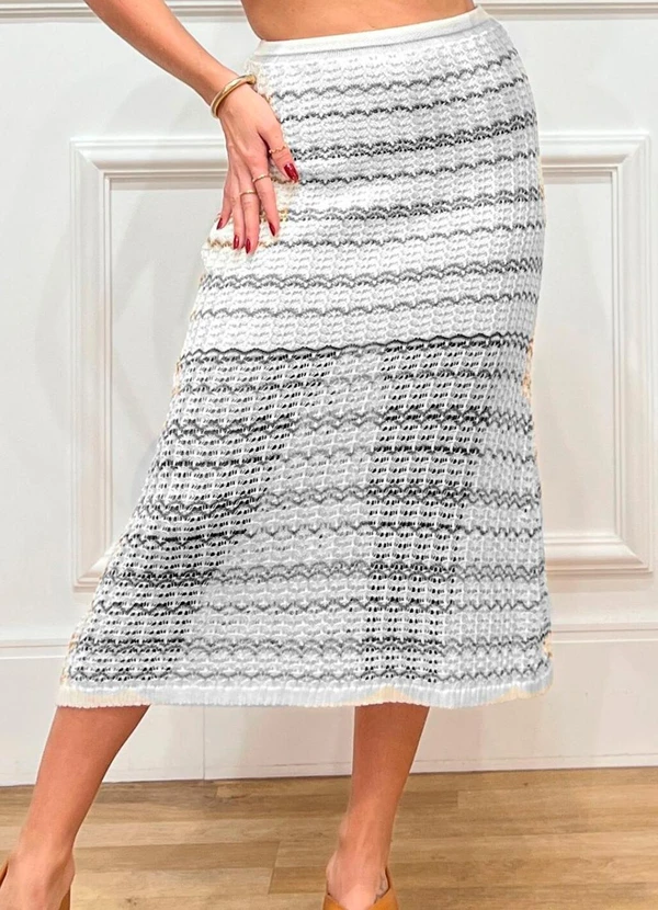 Doce Tom - Saia em Tricot Estampado Curta Branco 2