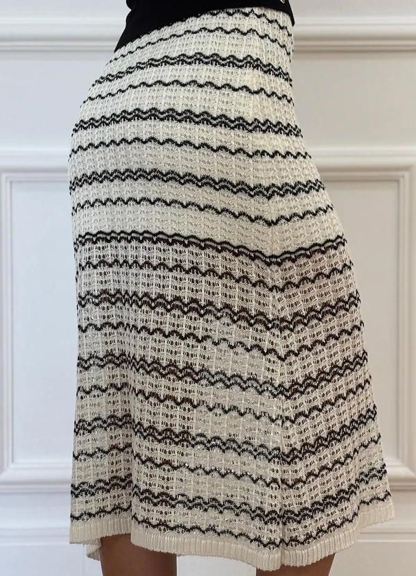 Doce Tom - Saia em Tricot Estampado Curta Off 3