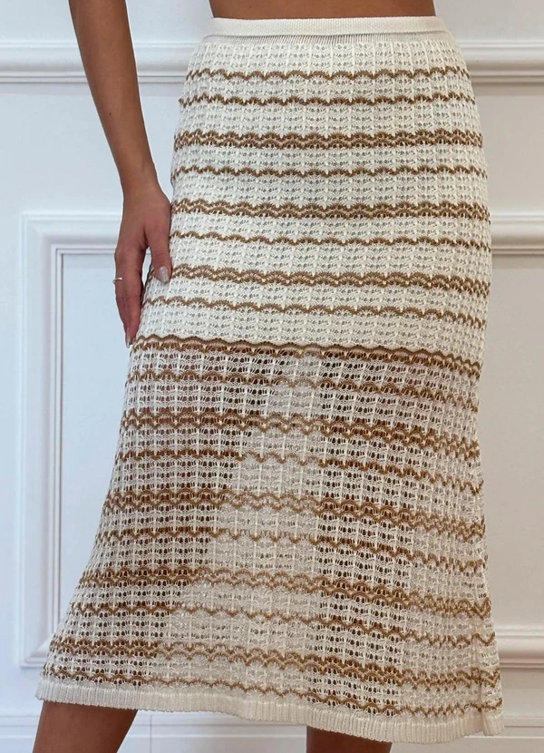 Doce Tom - Saia em Tricot Listrado Curta Marrom