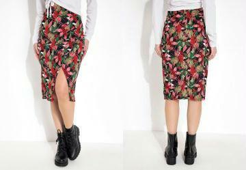 Saia Floral Vermelho com Transpasse