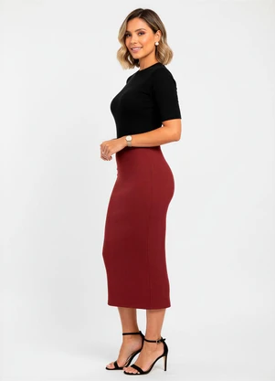 Malwee - Saia Mídi Canelada Bordô - MALWEE