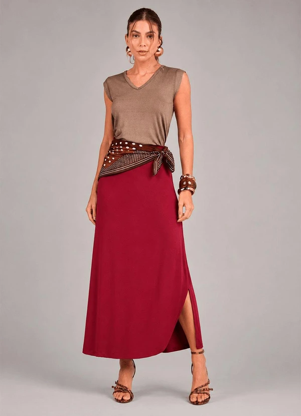 Cereja Rosa - Saia Midi em Viscose com Fenda Lateral Vermelho