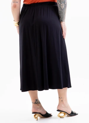 Cativa Plus Size - Saia Midi Plus Size em Viscose com Elastano Preto - CATIVA PLUS SIZE