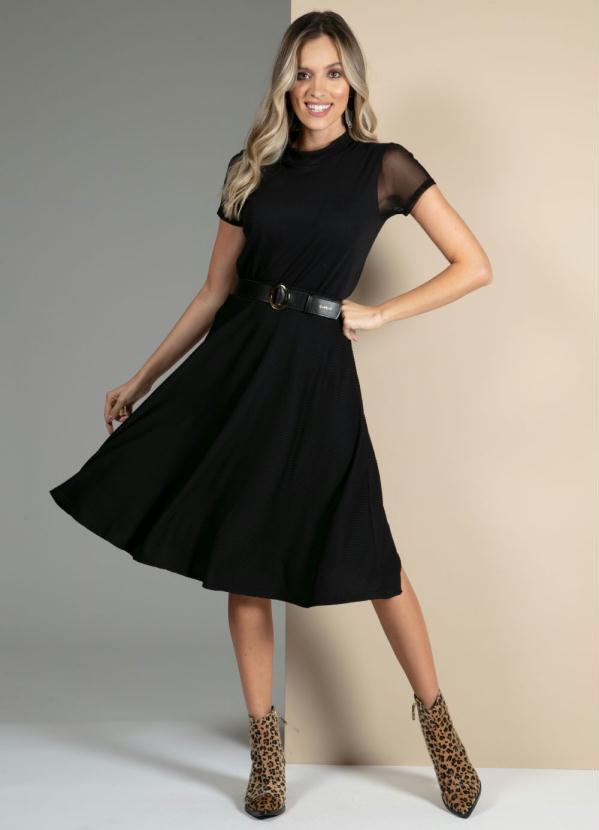 Quintess - Saia Midi Preta Evasê com Elástico na Cintura 5