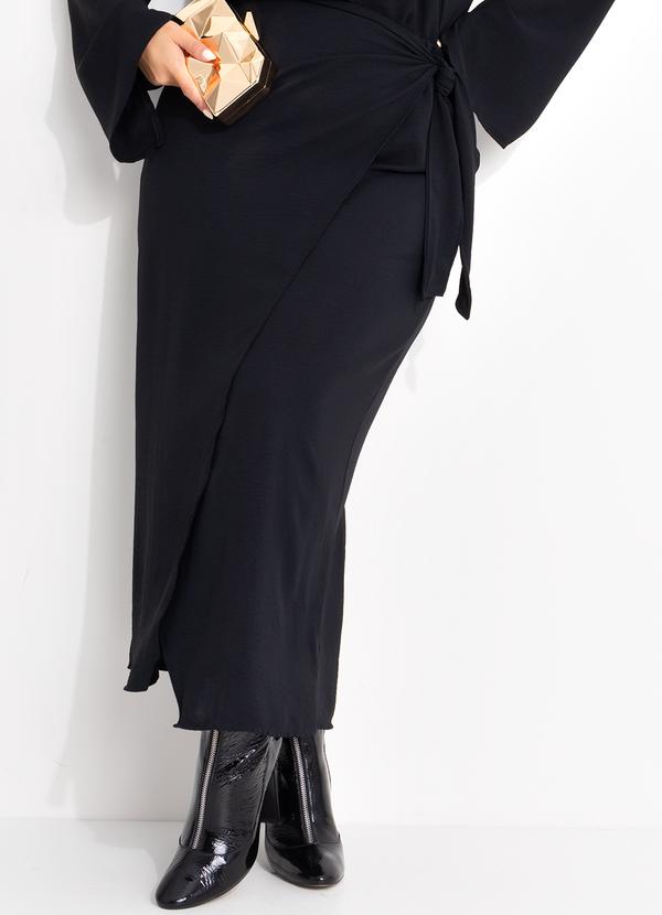 Quintess - Saia Preta em Crepe Plano 8