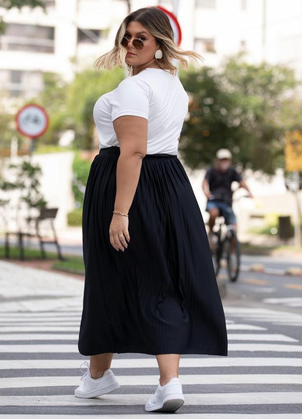 Quintess - Saia Preta Midi Plissada 2