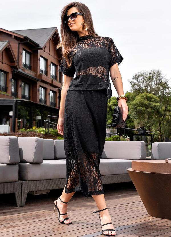 Quintess - Saia Preto em Renda 2