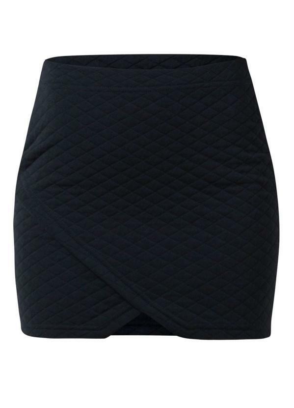 Quintess - Saia Matelassê Assimétrica Preta 9