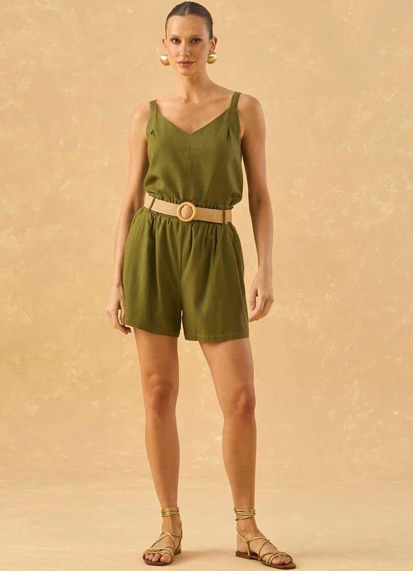 Carlota Costa - Short Clochard com Cinto Verde 3