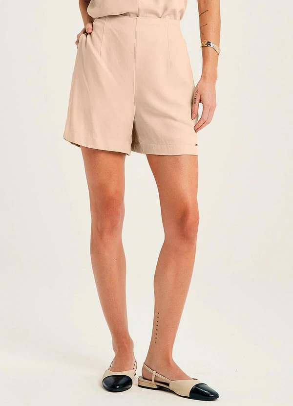 Marialícia - Short Feminino Alfaiataria Creponado Bege