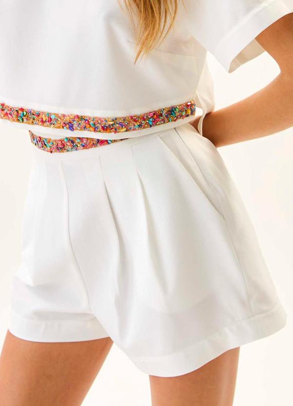 Carlota Costa - Short Liso Detalhe Cós Branco