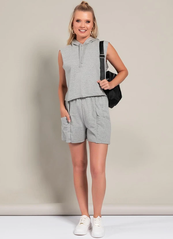 Moda Pop - Short Mescla Claro em Moletinho 3