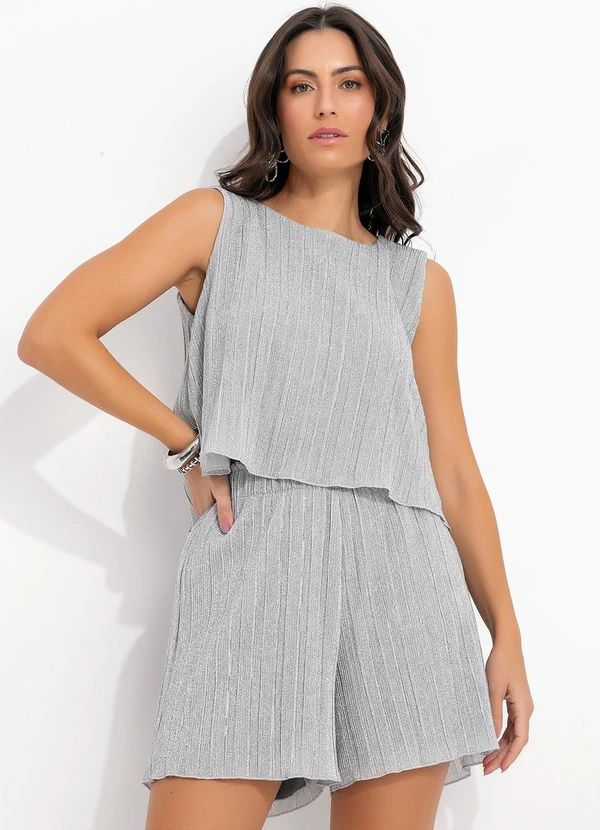 Quintess - Short Prata em Malha Plissada 2