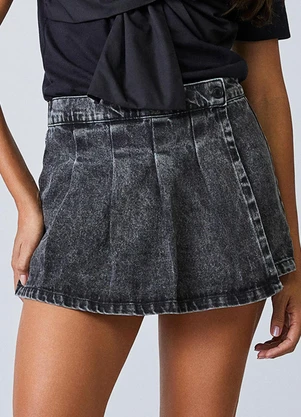 Authoria - Short Saia Trendy Jeans com Pregas Preto - AUTHORIA