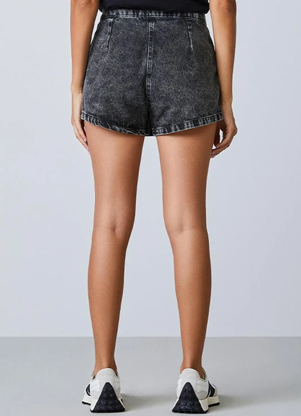 Authoria - Short Saia Trendy Jeans com Pregas Preto 2