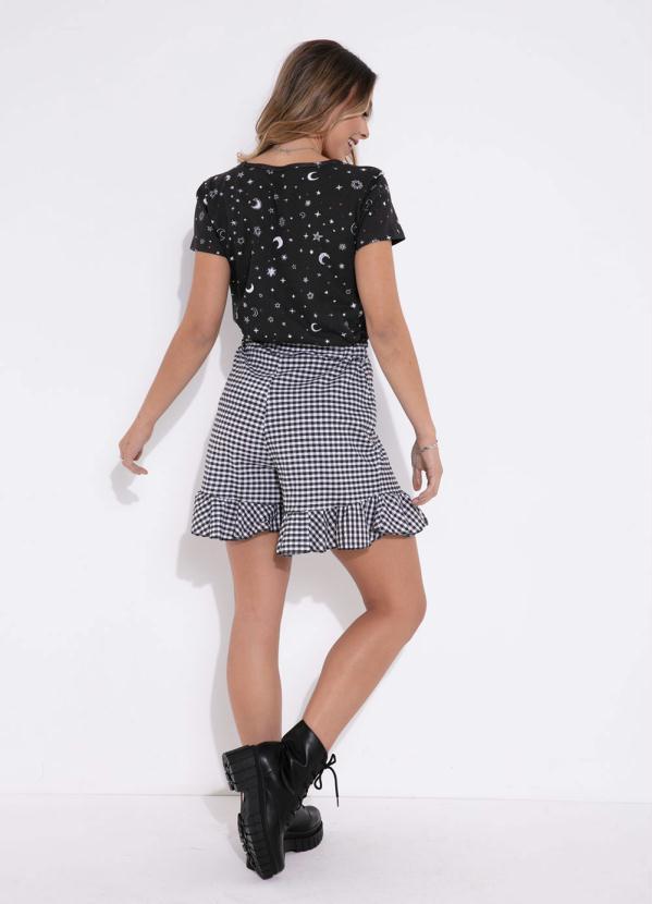 Queima Estoque - Short Xadrez Preto com Babado 4