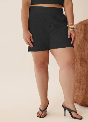 Elegance - Shorts Cos Largo com Renda Sobreposta Preto - ELEGANCE
