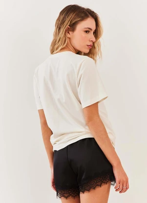 Sofie - Shorts em Cetim com Renda na Barra Soft Glam - Sof - SOFIE